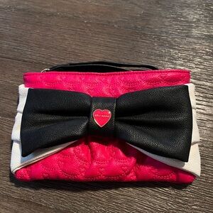 BETSEY JOHNSON CLUTCH PURSE WALLET WRISTLET